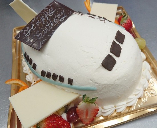 19年夏季休業日のお知らせ テロワール 青梅 ケーキ 小作駅 バースデーケーキ